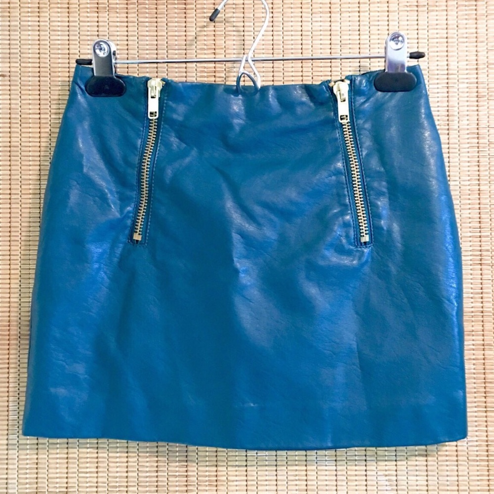 H&M Dark Green Faux Leather Mini Skirt